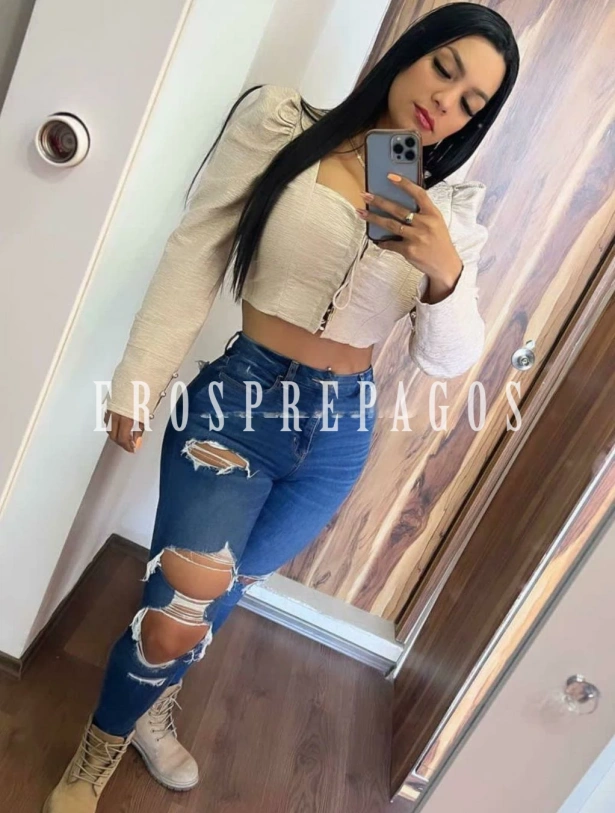 Oral con condón, Oral sin condón, Tríos, Orgía, Lluvia dorada, Garganta profunda, Sexcam, Trato de novia: prepagos em Tunja