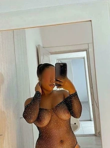 Hermosa Morena, text-prepagos en Cali 3046389471