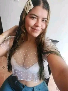 Daniela presenta su galería de fotos reales de escort en Armenia