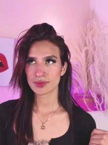 Disfruta de una cita con Sara, escort en Engativá con perfil verificado