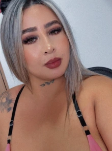 Sofía, una de las mejores putas grandes-mamas en Medellín con fotos reales