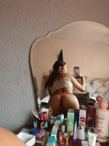 Sofía, una de las mejores putas grandes-mamas en Bogotá con fotos reales