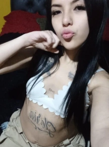 Agenda tu cita con Sharol villate, una modelo premium con perfil activo